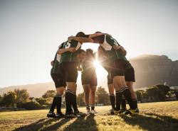 Guy Hoquet l’Immobilier et Provale renouvellent leur partenariat pour la Reconversion Professionnelle des Joueurs et Joueuses de Rugby
